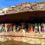 गिरिराज चालीसा Giriraj chalisa in Hindi & English