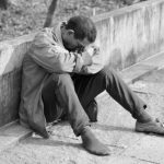 ज्योतिष मे निर्धनता दूर करने के उपाय - jyotish me nirdhanta door karne ke upay